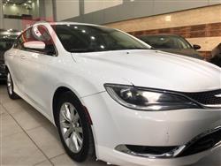 Chrysler 200